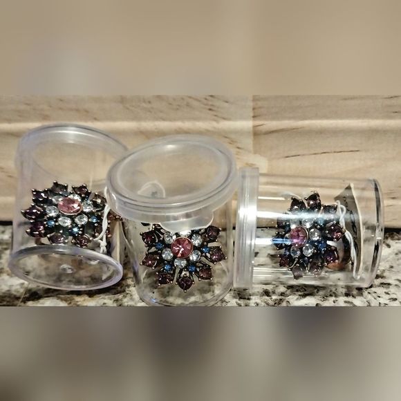 Princess Crystal Fashion Rings - Picture 6 of 12